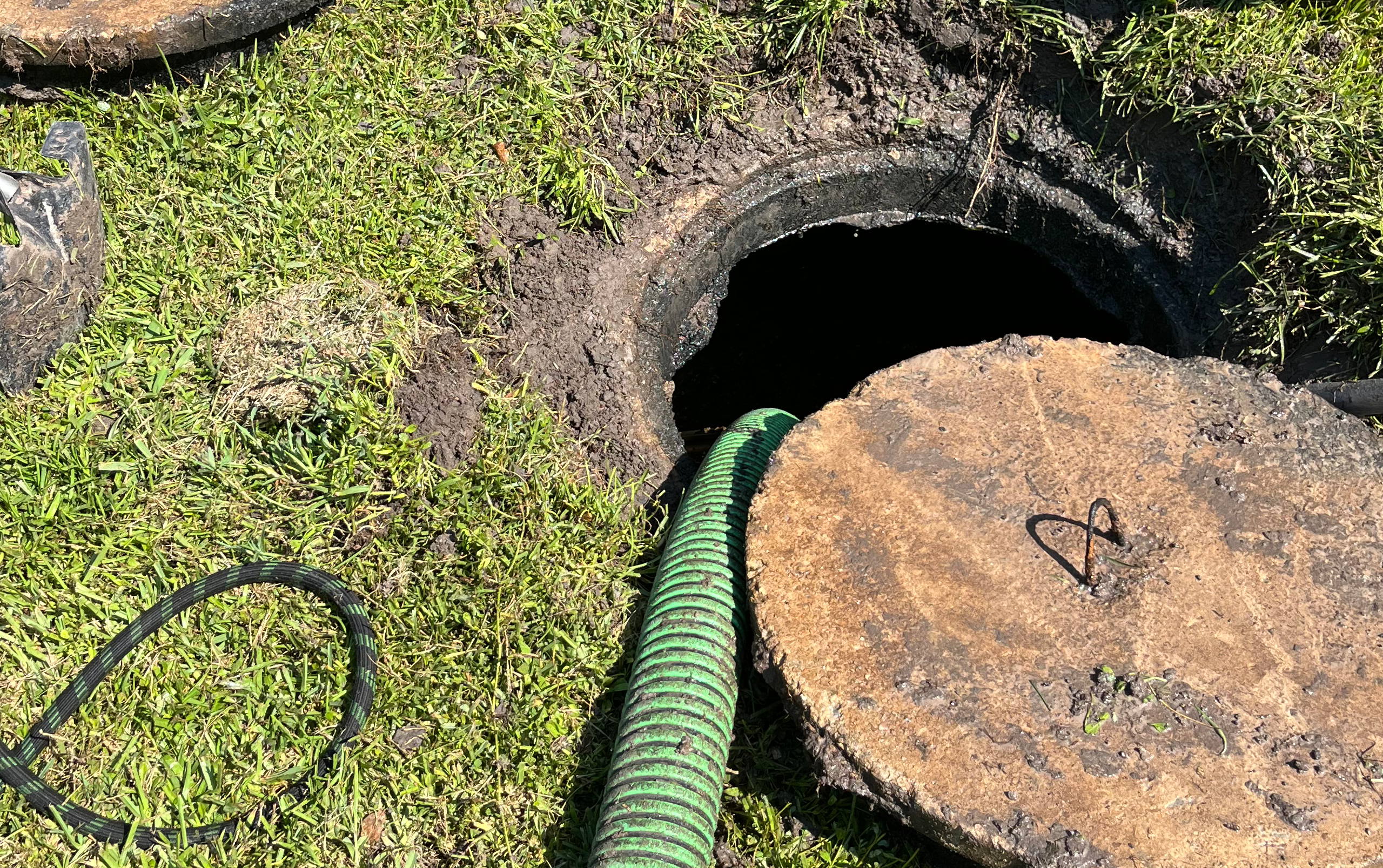 f you have slow drains, bad smells, backups, or just need a regular inspection, our skilled technicians offer honest advice and service you can count on.